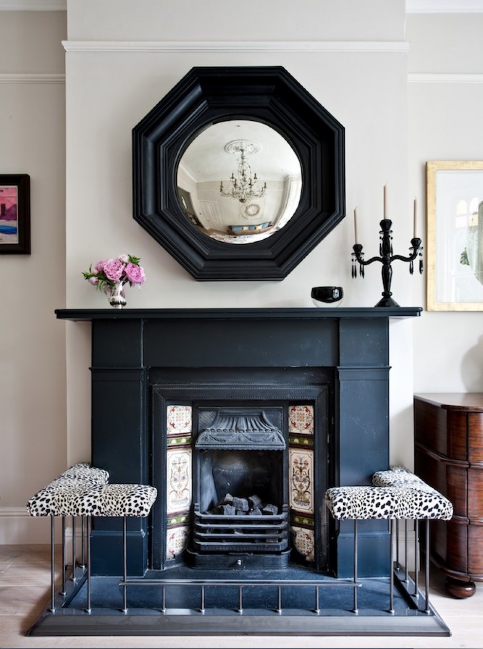 Marylebone, London | Funky Sitting Room  - detail | Interior Designers
